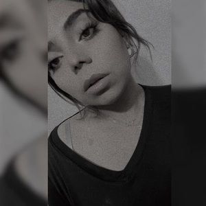 Meet your Posher, Gabriela